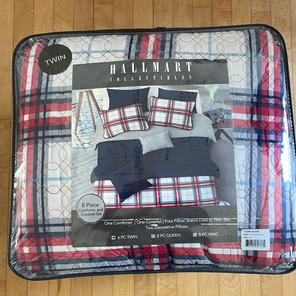 NWT 6 Piece Twin Comforter and Coverlet Set